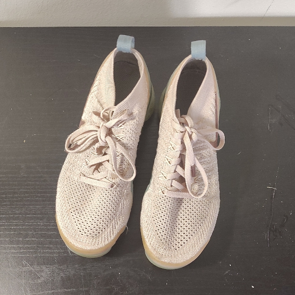 Women's Cream Sneakers